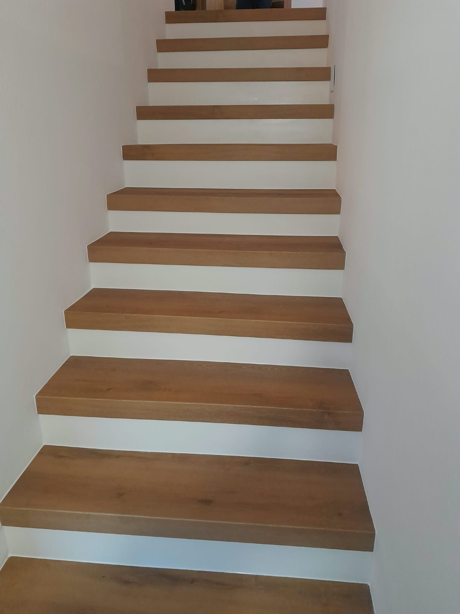 Treppen & Anschlüsse – Fußboden Vincenz
